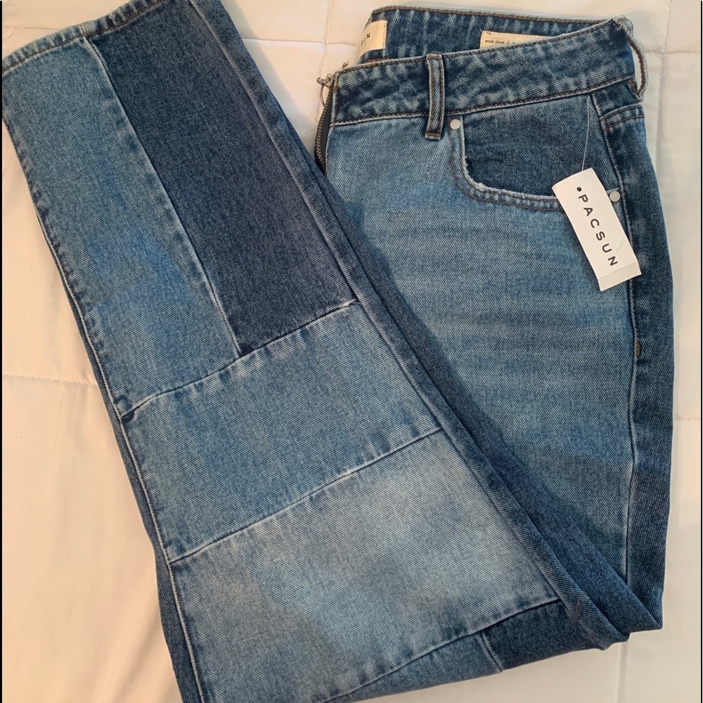 PacSun NWT Tricolor Mom Jeans (Size 31)
